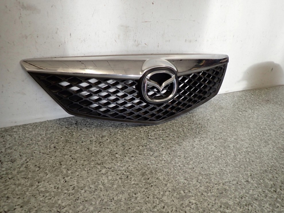 MAZDA 2 MAZDA2 DY 02-07 ATRAPA GRILL KRATA WLOTU 6/11