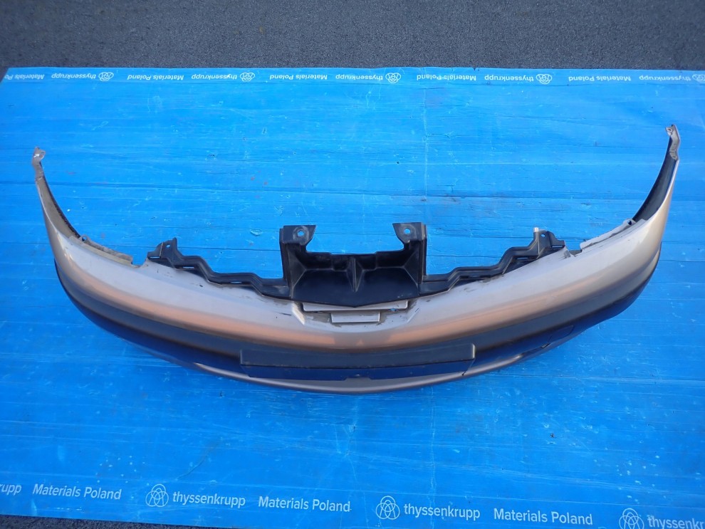 NISSAN NOTE E11 06-09 ZDERZAK PRZEDNI C30 10/12