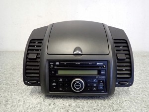 NISSAN NOTE E11 09-12 RADIO CD RAMKA