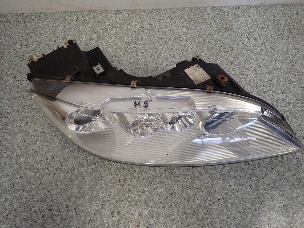 MAZDA 6 5d 02-05 LAMPA PRZEDNIA PRAWA REFLEKTOR 4/7