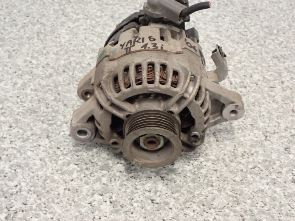 TOYOTA YARIS II 1.3 BENZ 06-09 ALTERNATOR PRZEDLIFT 2/7