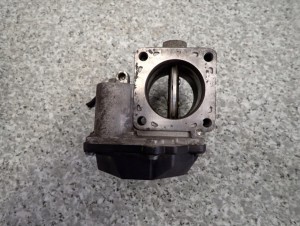 HYUNDAI i30 06-12 1.6 CRDI PRZEPUSTNICA POWIETRZA 6/6 MINIATURA