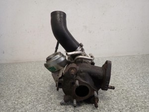 TOYOTA AVENSIS T25 2.0 D4D 02-05 TURBINA SPRĘŻARKA 5/6 MINIATURA