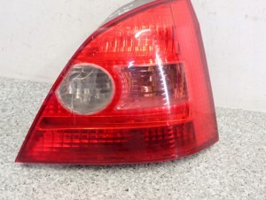 HONDA CIVIC VII 5d 01-03 LAMPA TYLNA PRAWA