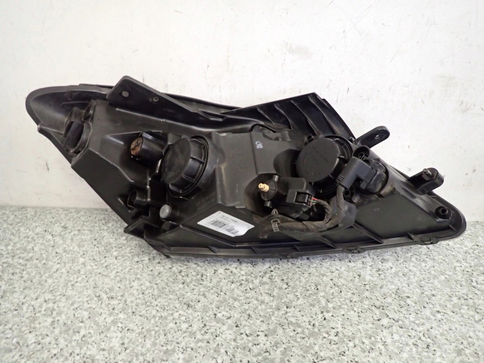 KIA CEED 07-09 LAMPA PRZEDNIA LEWA REFLEKTOR 7/8