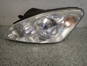 KIA CEED 07-09 LAMPA PRZEDNIA LEWA REFLEKTOR