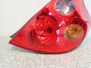 KIA CEED HATCHBACK 07-09 LAMPA TYLNA PRAWA 4/11 MINIATURA