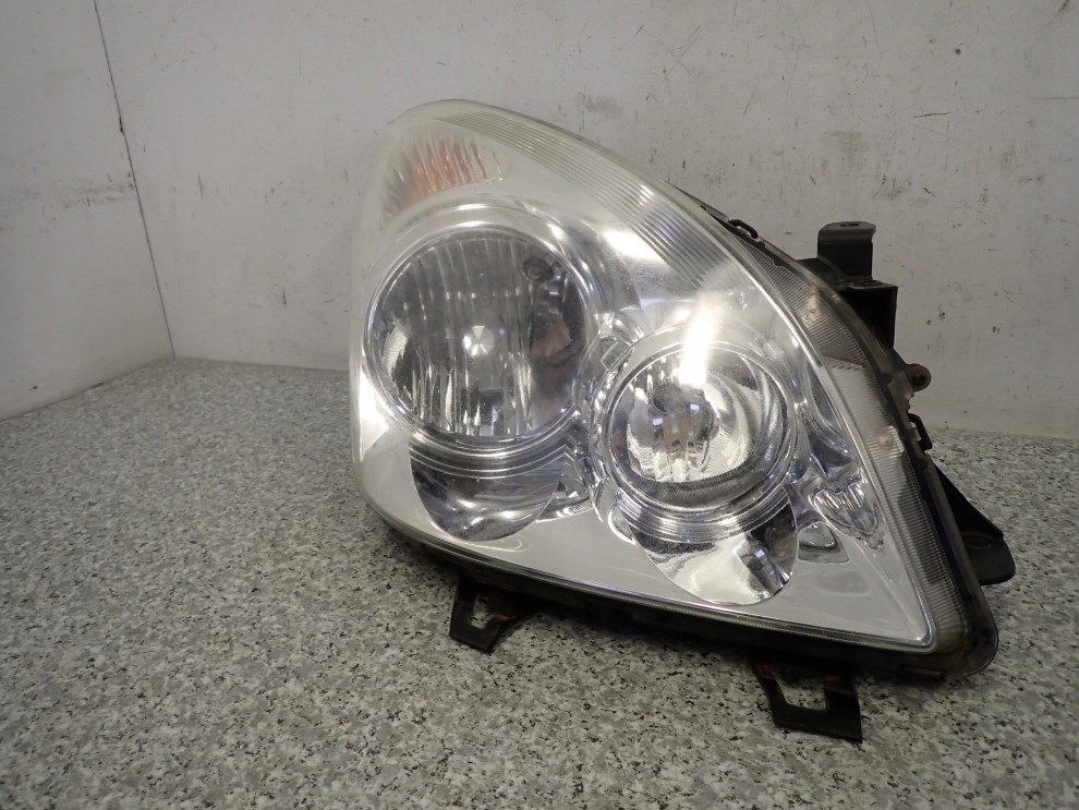 TOYOTA COROLLA VERSO 07- LAMPA PRZEDNIA PRAWA REFLEKTOR PRAWY 3/13