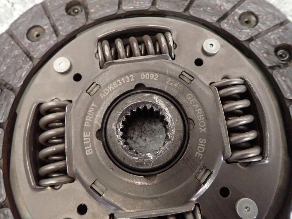 SUZUKI SX4 06-12 1.6i TARCZA DOCISK SPRZĘGŁA 4/8