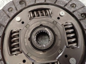 SUZUKI SX4 06-12 1.6i TARCZA DOCISK SPRZĘGŁA 4/8 MINIATURA