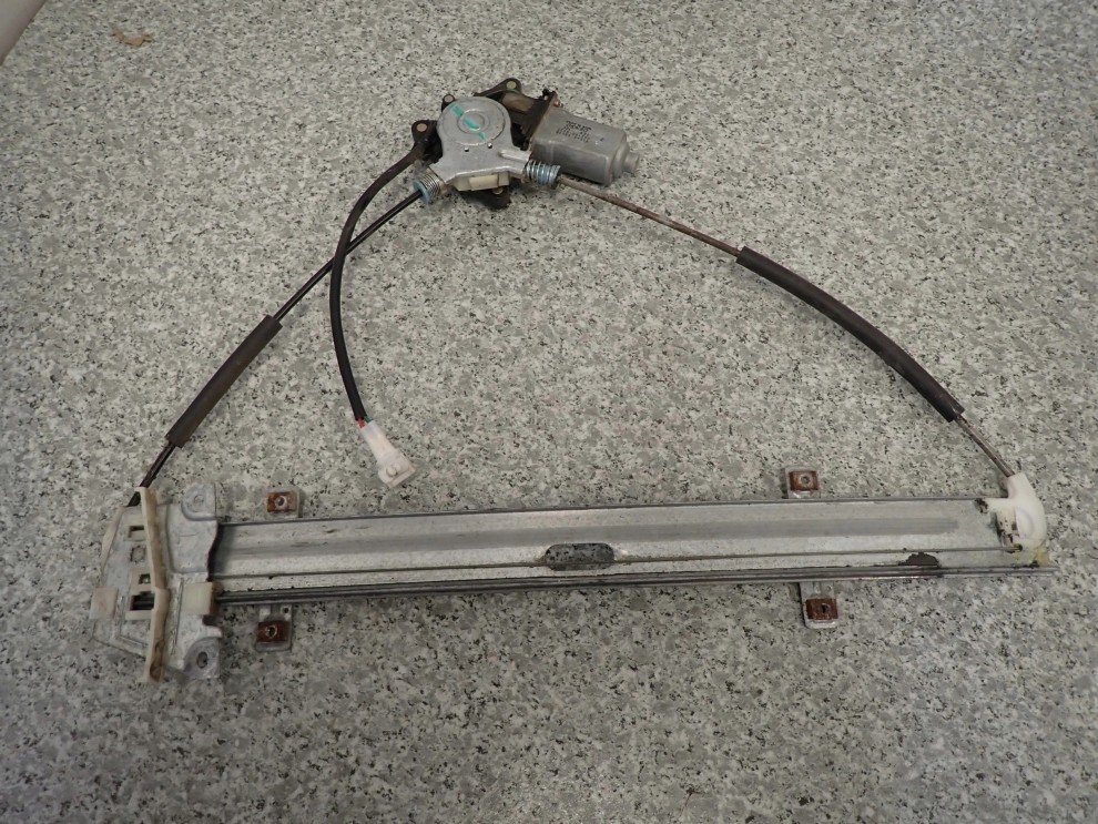 SUZUKI GRAND VITARA 99- PODNOŚNIK SZYBY LEWY 4/5