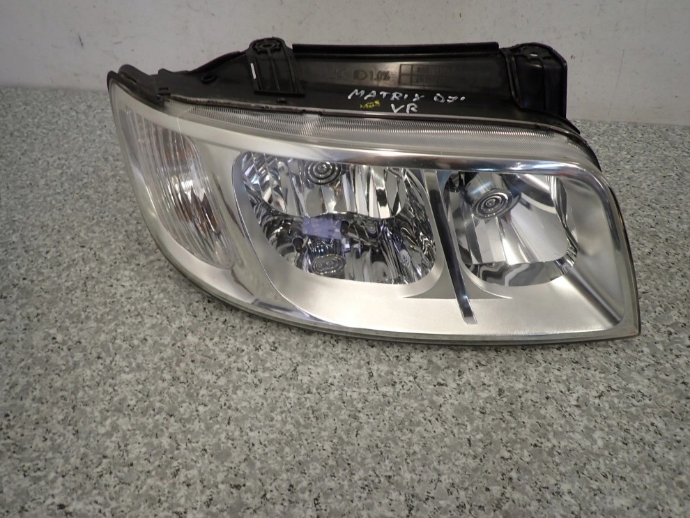 HYUNDAI MATRIX 05-07 LAMPA PRZEDIA PRAWA 2/8