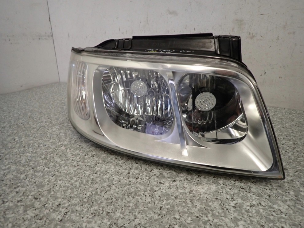 HYUNDAI MATRIX 05-07 LAMPA PRZEDIA PRAWA 3/8