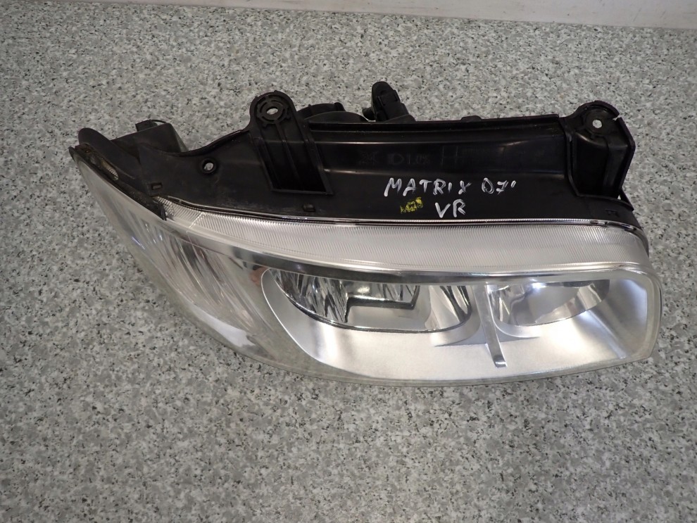 HYUNDAI MATRIX 05-07 LAMPA PRZEDIA PRAWA 5/8