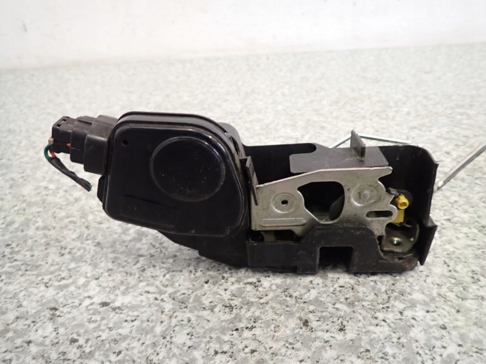 HYUNDAI MATRIX 02-10 ZAMEK PRZEDNI PRAWY 4/5