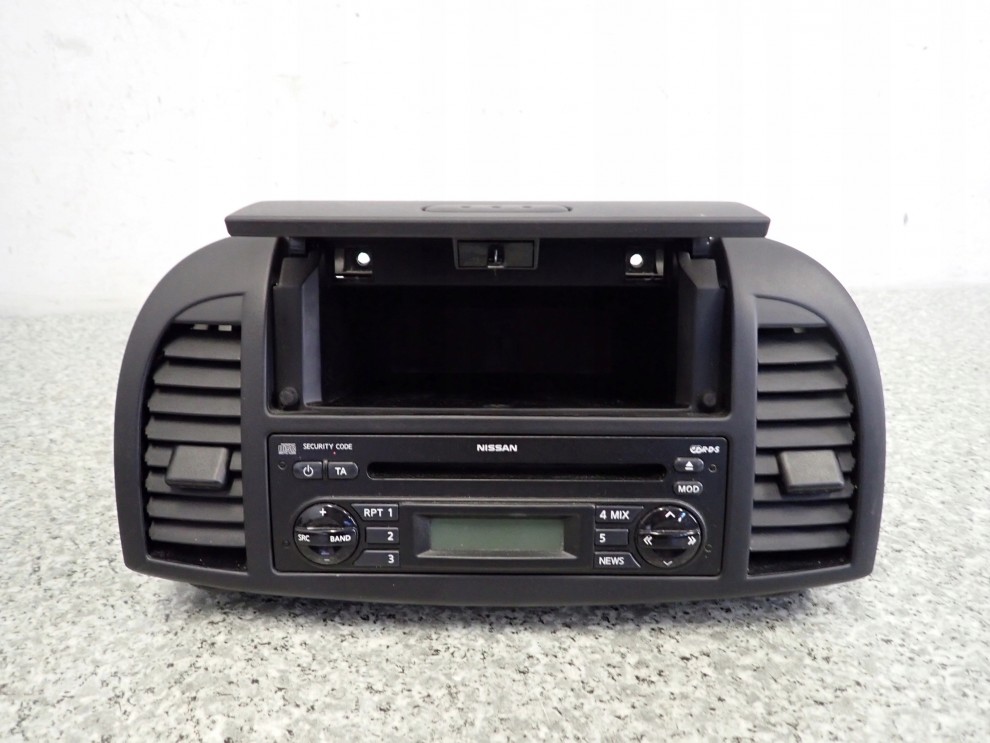 NISSAN MICRA K12 03-10 RADIO SCHOWEK 2/5