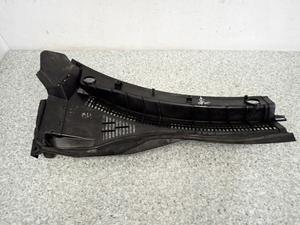 SUZUKI SWIFT 04-10 PODSZYBIE LEWE PLASTIKOWE 4/6