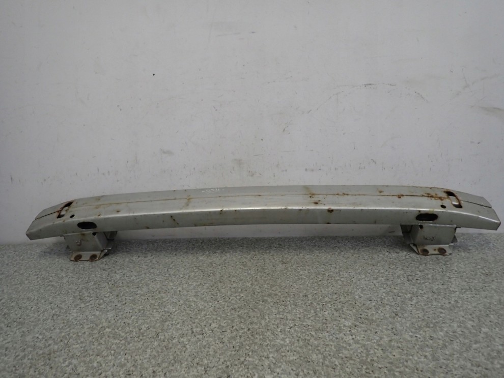 TOYOTA COROLLA VERSO 04-08 BELKA ZDERZAKA TYŁ 3/6