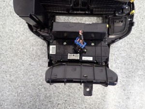HYUNDAI MATRIX 02-10 PANEL NAWIEWU KRATKA RADIA 9/9 MINIATURA