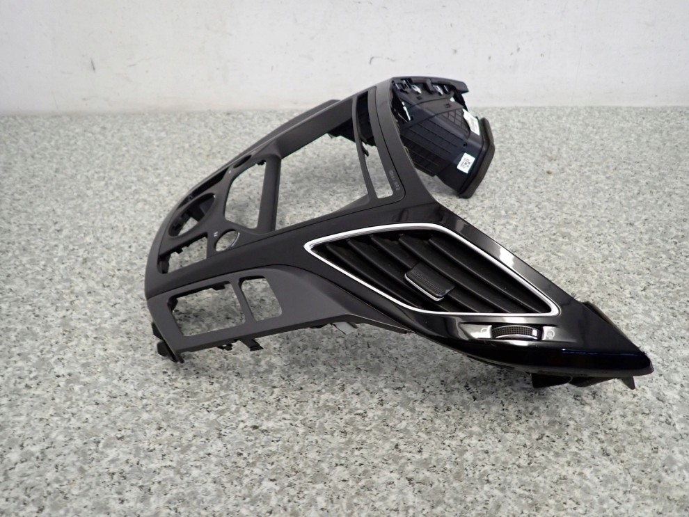 HYUNDAI i40 11-15 RAMKA RADIA KRATKA NAWIEWU 6/7