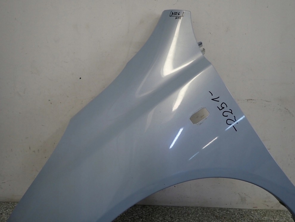 NISSAN MICRA K12 03-09 BŁOTNIK PRZEDNI LEWY B32G 7/12