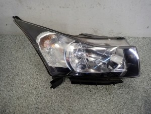 CHEVROLET CRUZE 08- LAMPA PRZEDNIA PRAWA REFLEKTOR 2/7 MINIATURA