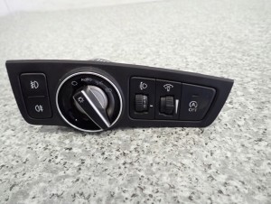 HYUNDAI i40 11-18 PRZEŁĄCZNIK ŚWIATEŁ 2/5 MINIATURA