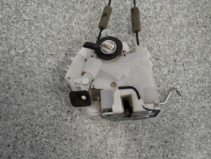 HONDA FR-V FRV 04- ZAMEK TYLNY PRAWY 7/8 MINIATURA