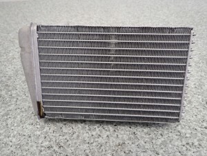 TOYOTA AYGO 05-12 NAGRZEWNICA RADIATOR 2/7 MINIATURA