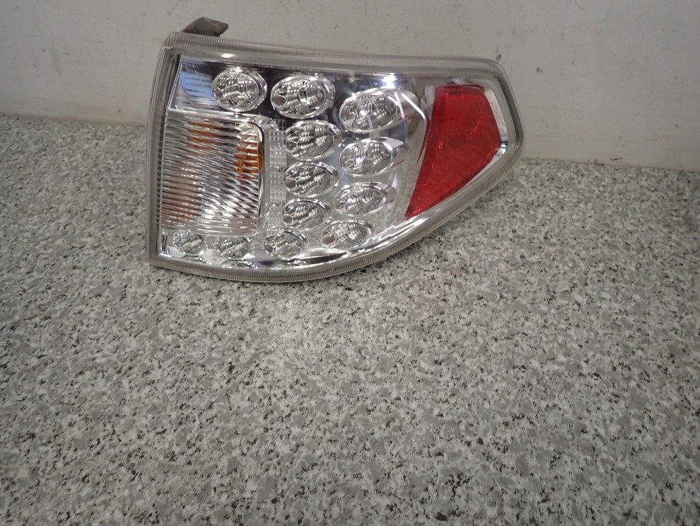 SUBARU IMPREZA III GH 07- LAMPA TYLNA PRAWA LED ZEWNĘTRZNA 3/6