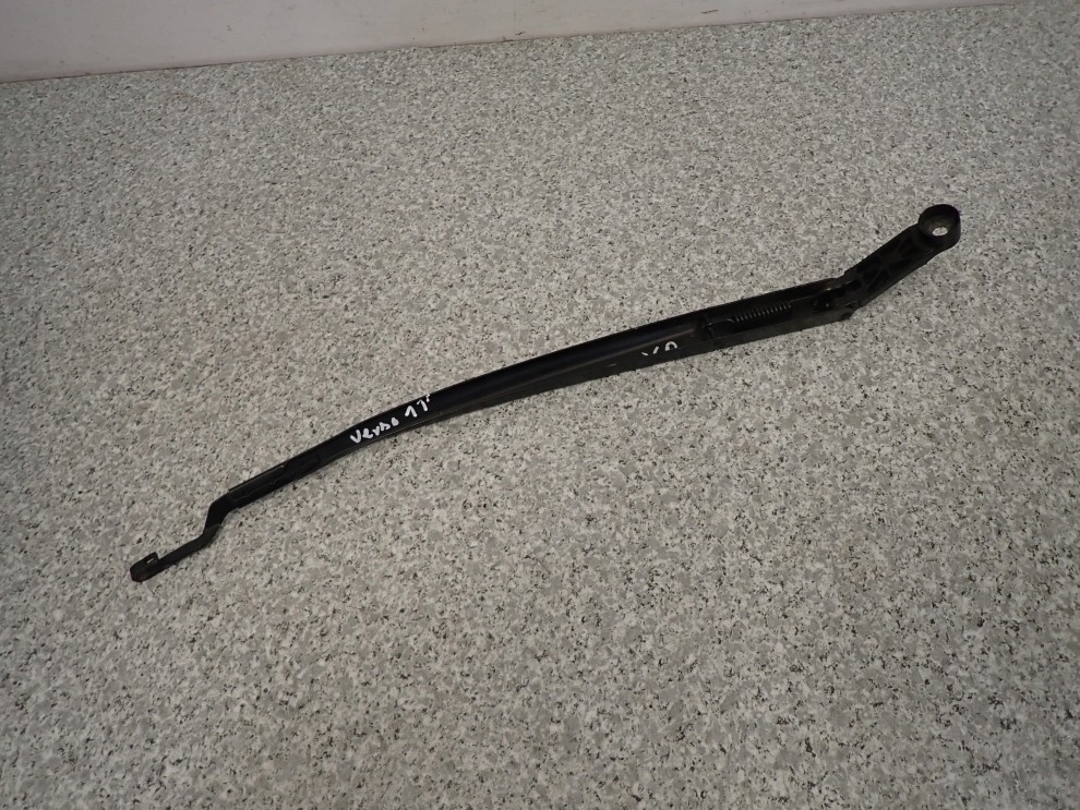TOYOTA VERSO 09- RAMIE WYCIERACZKI PRZEDNIE PRAWE 3/3