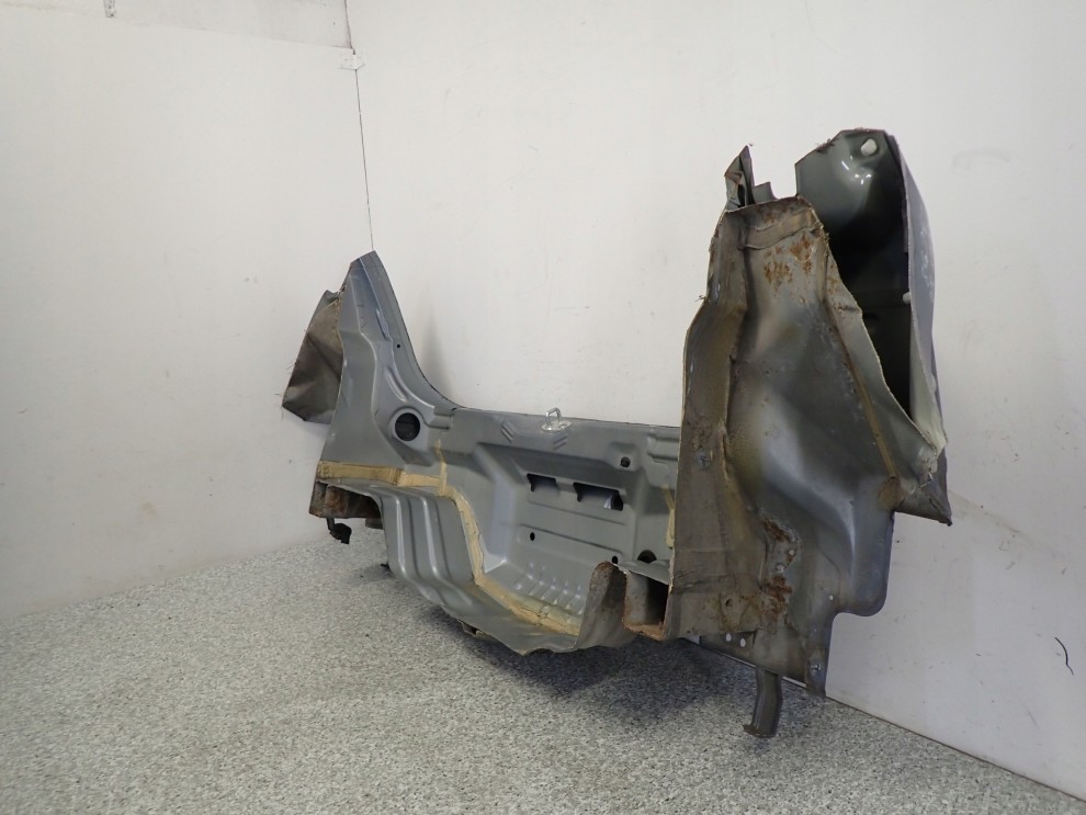 MITSUBISHI COLT 3d 09-12 PAS TYLNY B09 7/9