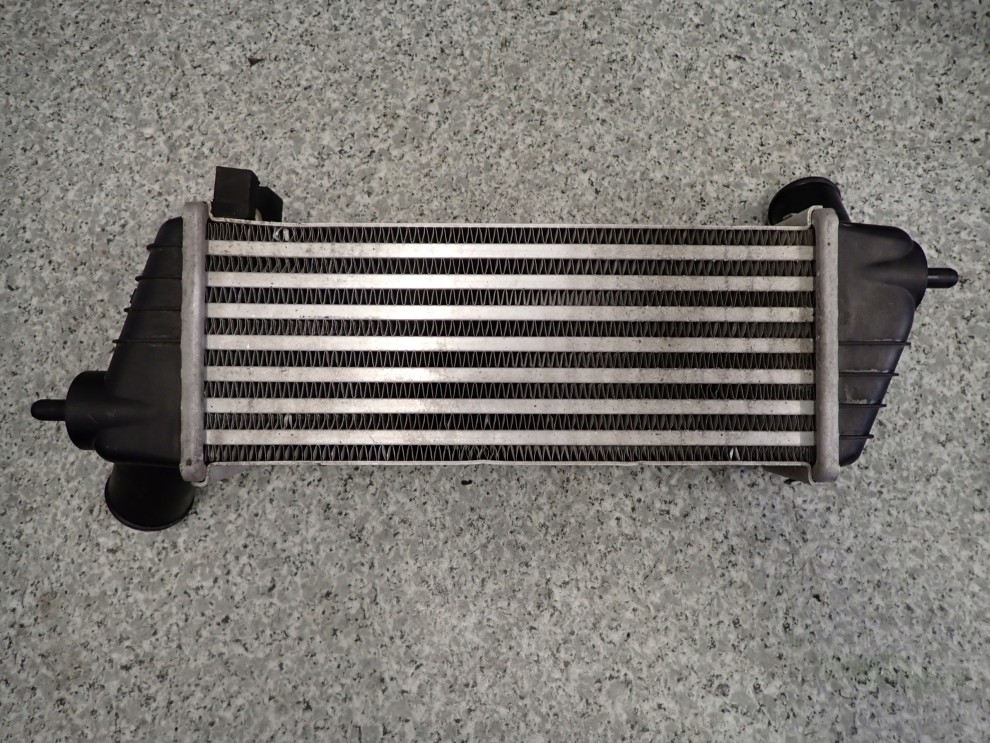 HYUNDAI ACCENT 1.5d 00-05 INTERCOOLER 3/5