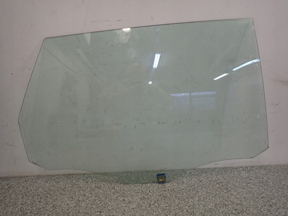 MITSUBISHI GRANDIS 03-11 SZYBA DRZWI TYLNA PRAWA 1/2