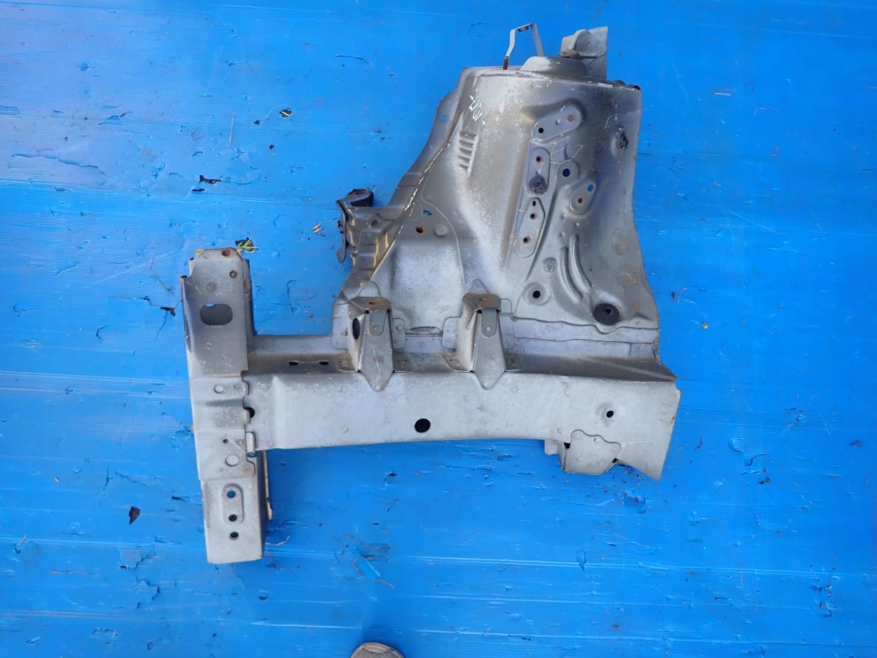 TOYOTA AYGO 05-12 PODŁUŻNICA PRZEDNIA PRAWA 1/4