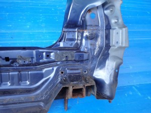 MAZDA 626 GF 5d 97-01 PAS TYLNY 8/8 MINIATURA