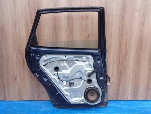 KIA CEED I KOMBI 07-12 DRZWI TYLNE LEWE B6 7/9 MINIATURA