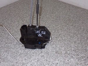 HYUNDAI i10 07-13 ZAMEK DRZWI PRZEDNI PRAWY 2/7 MINIATURA