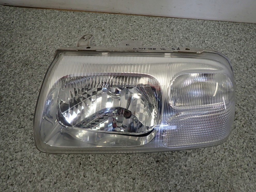 SUZUKI GRAND VITARA I 99- 05 LAMPA REFLEKTOR LEWY EUROPA KOMPLETNY 3/13