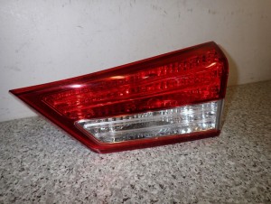 HYUNDAI IX20 HB 09- LAMPA TYLNA PRAWA W KLAPĘ EUROPA 3/5 MINIATURA