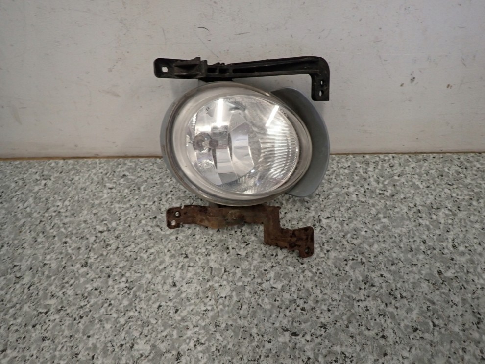 HYUNDAI i20 08-12 LAMPA HALOGEN PRZEDNI PRAWY 1/7