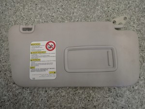 SUBARU FORESTER III 09- DASZEK PRZECIWSŁONECZNY PRAWY 2/4 MINIATURA