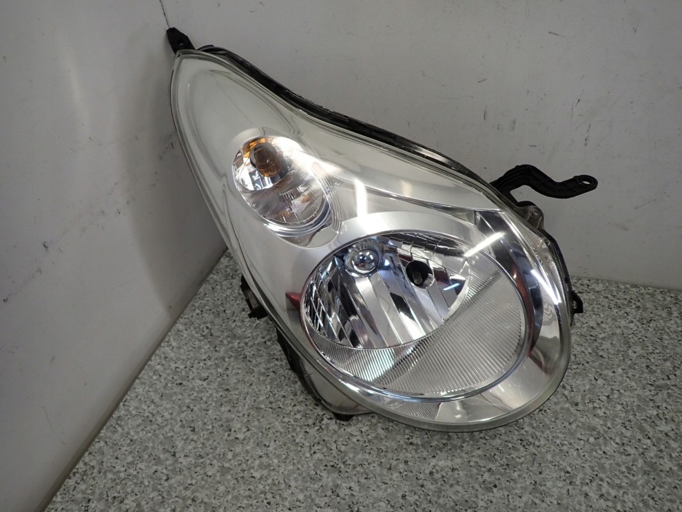 SUZUKI ALTO 09- LAMPA PRZEDNIA PRAWA REFLEKTOR 4/8