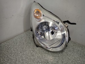 SUZUKI ALTO 09- LAMPA PRZEDNIA PRAWA REFLEKTOR 2/8 MINIATURA