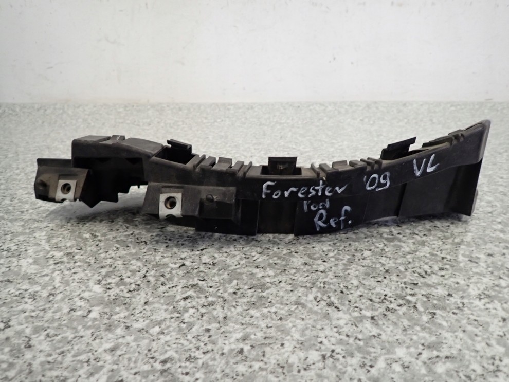 SUBARU FORESTER III 09- ŚLIZG ZDERZAKA PRZEDNI LEWY 1/4