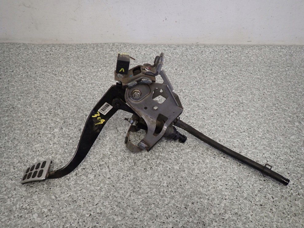HYUNDAI VELOSTER I 11-18 PEDAŁ SPRZĘGŁA 4/6