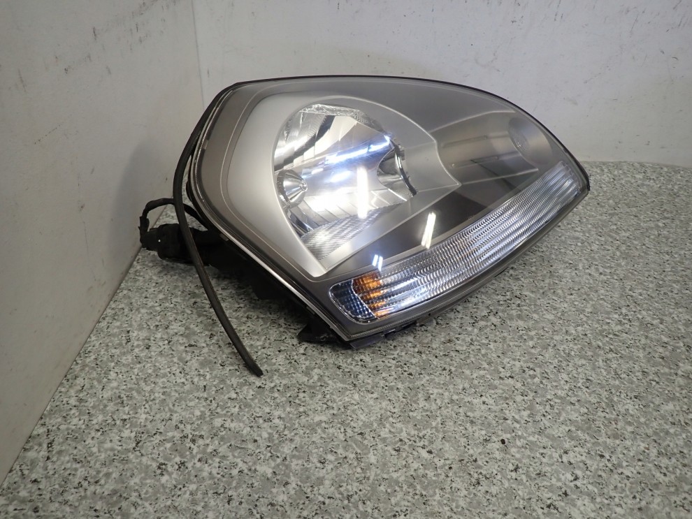 HYUNDAI TUCSON 04-10 REFLEKTOR PRZEDNI PRAWY LAMPA PRZÓD 6/10