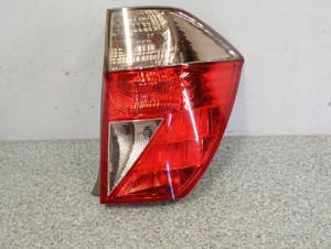 HONDA FR-V FRV LAMPA TYLNA PRAWA PRZYCIEMNIONA