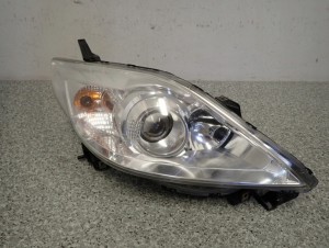 MAZDA 5 MAZDA5 07-10 LAMPA PRZEDNIA PRAWA REFLEKTOR