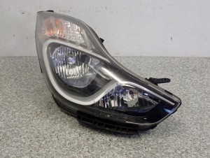 HYUNDAI IX20 HB 09- REFLEKTOR LAMPA PRZEDNIA PRAWA EUROPA